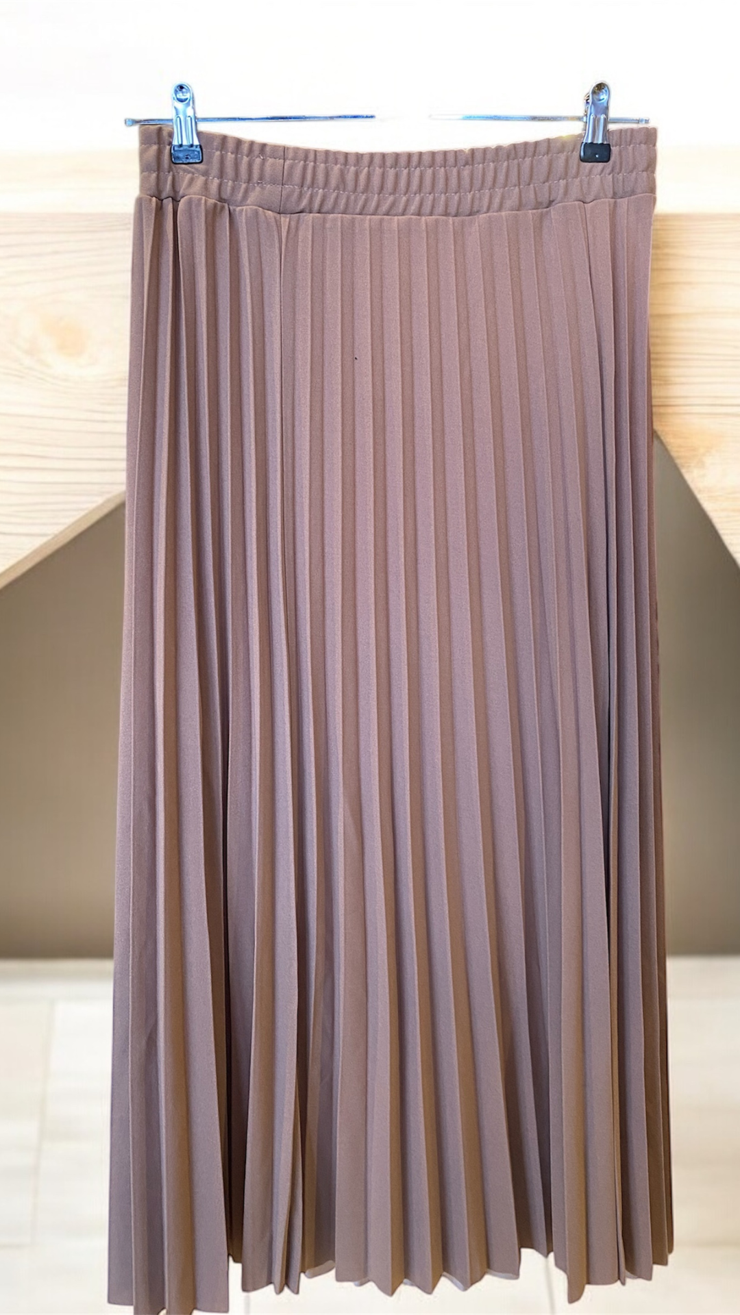 スカート Atelier Edition : 24FW / Padded Long Skirt (2colors) KIRUNDO Women's Satin Elastic High Waisted Maxi Skirt 2025