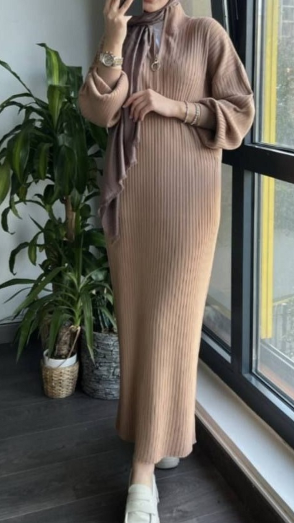 Long Knit Dress (Tan)