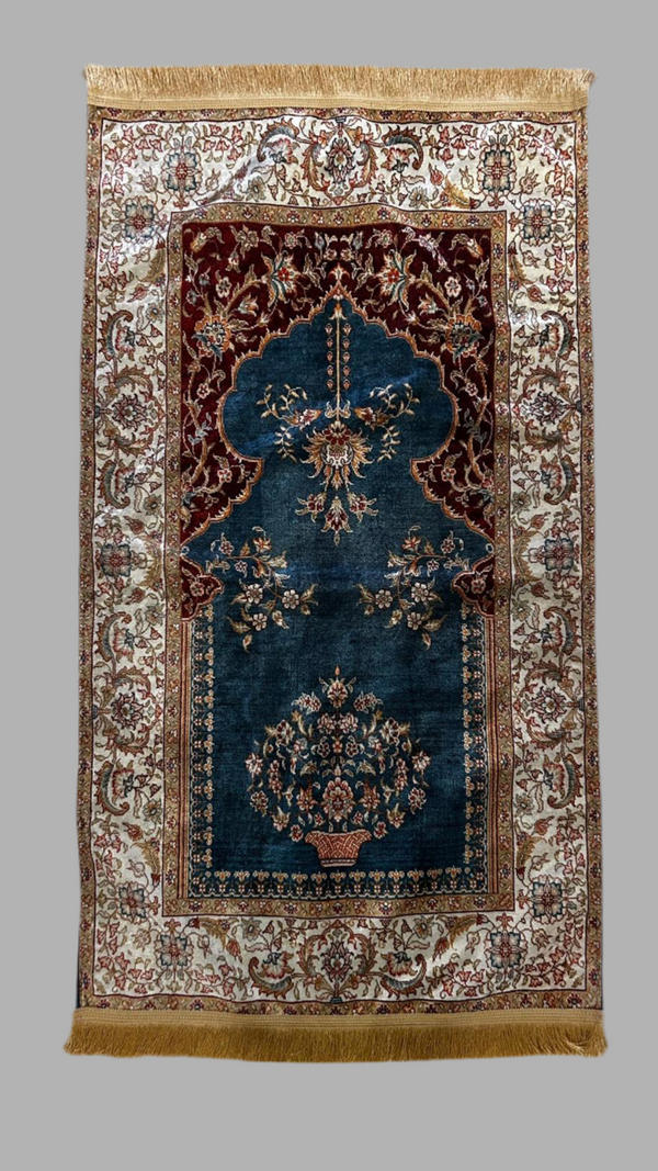 Luxury Prayer Mats (Turkey)