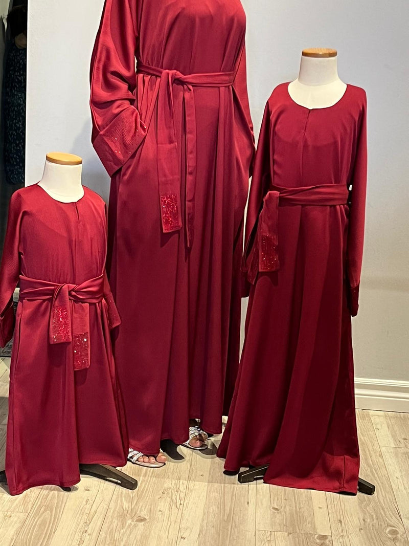 Crimson Crystal Abaya (Mom)