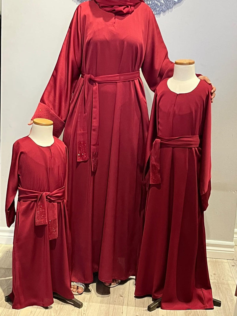 Crimson Crystal Abaya (Mom)