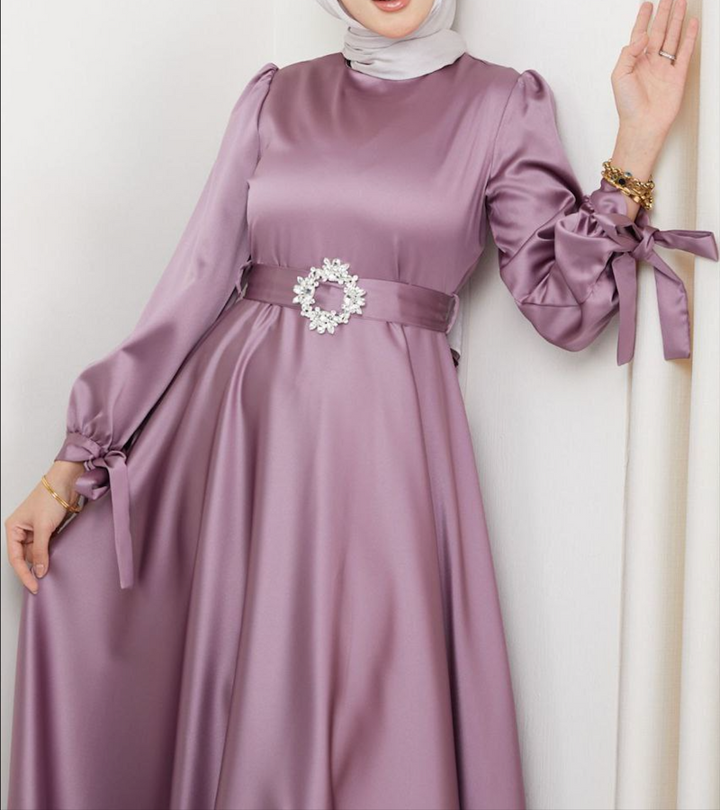 Radiance Satin Gown (Dusky Lavender)