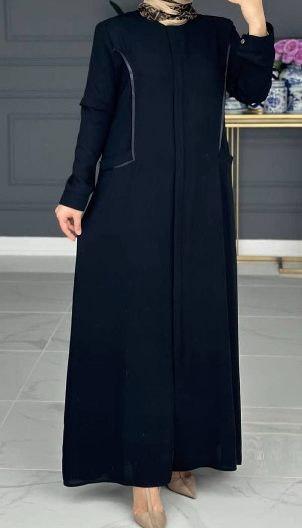 Black Abaya w Front Pockets