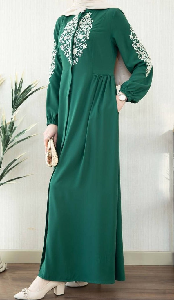 Chic Embroidery Abaya (Emerald)
